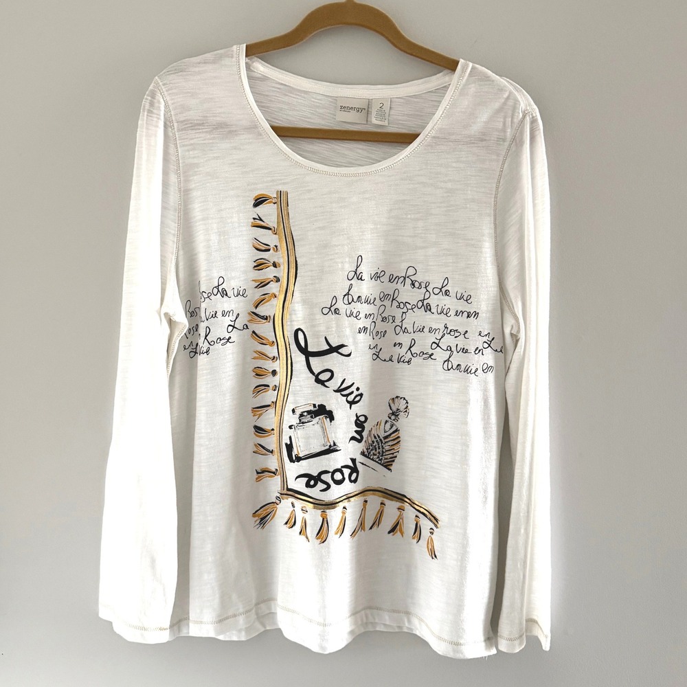 Zenergy by Chicos White La Vie En Rose Graphic‎ Top LS Gold Accents Sz 2-US LG